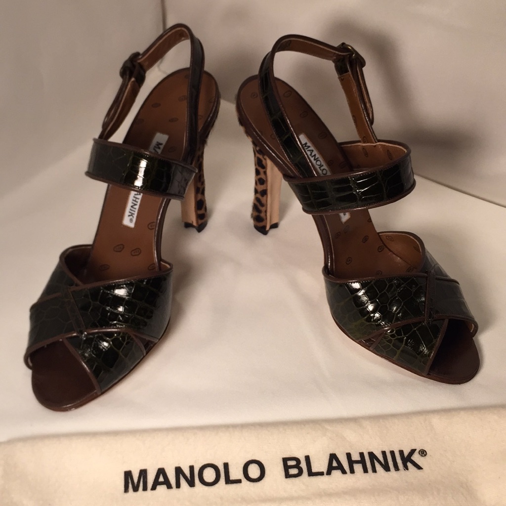 Manolo Blahnik Dark Green Croc-Embossed Leather Slingback Sandals